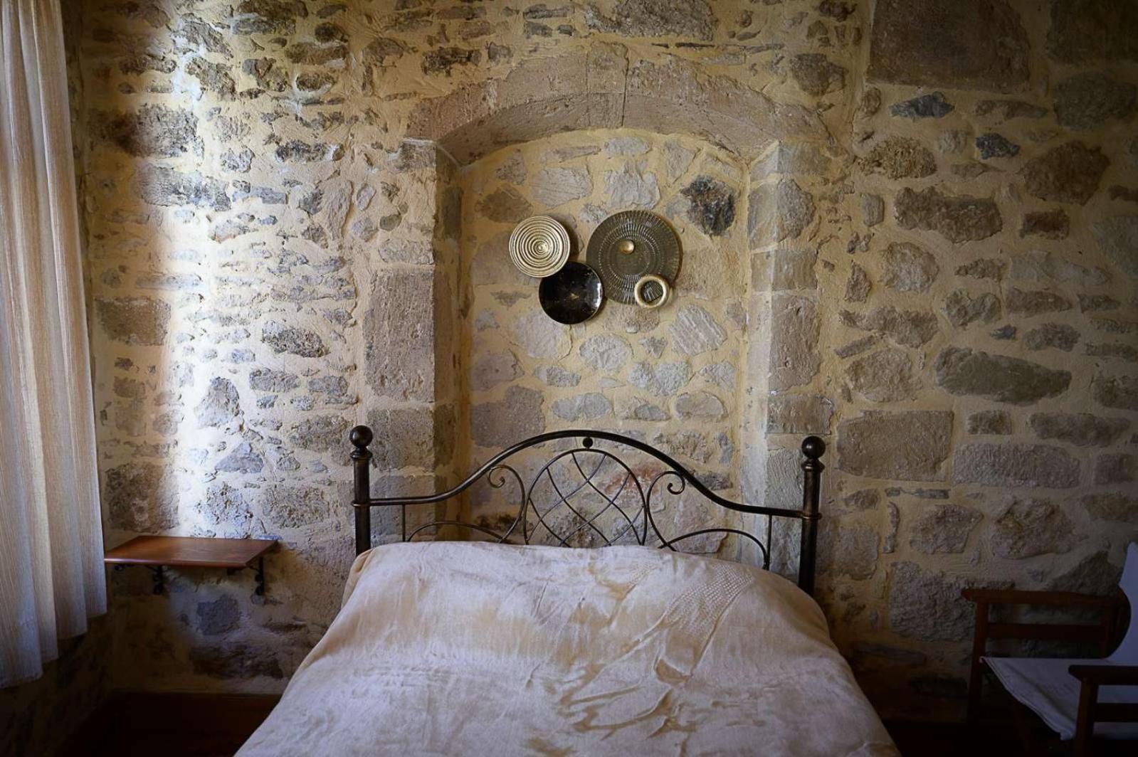 Traditional Stone Mezonete Krousonas  Dış mekan fotoğraf